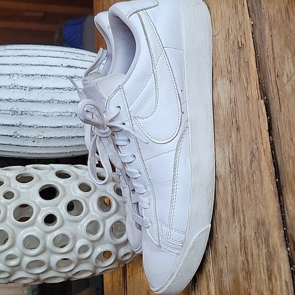 Nike BLAZER Low Profile Sneaker - Picture 4 of 8